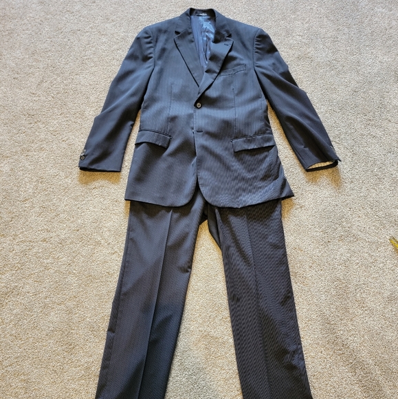 Daniel Hechter 2-Piece Wool Suit, Size 46L, Black Punstripe - Picture 3 of 16